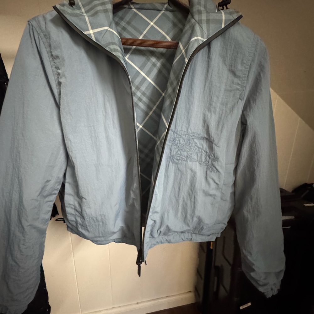 Cropped Reversible Check Jacket - Picture 11 of 16